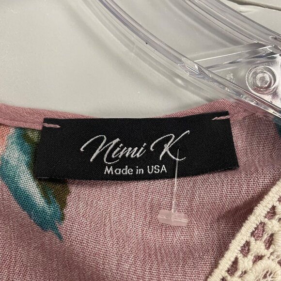 Nimi K Floral Romper Long Sleeve Crochet Trim Keyhole Womens Size Large - Picture 8 of 9